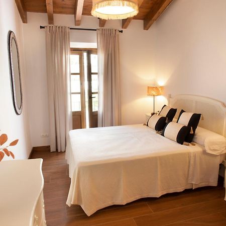 סהרה דה לה סיירה Casa Rural Candelas מראה חיצוני תמונה